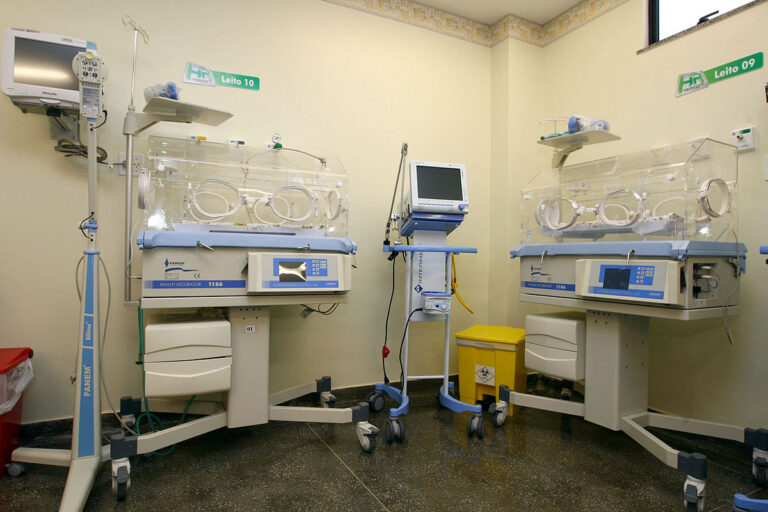 Infant Incubator